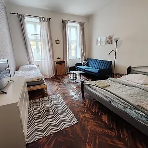 https://apartman-hybesova2.brnohotels.org