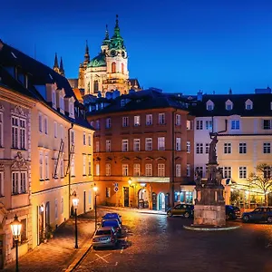 Hotel Old Royal Post Boutique & Premium, Prague