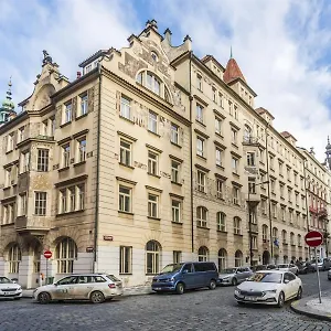 Hlávkova Hostel